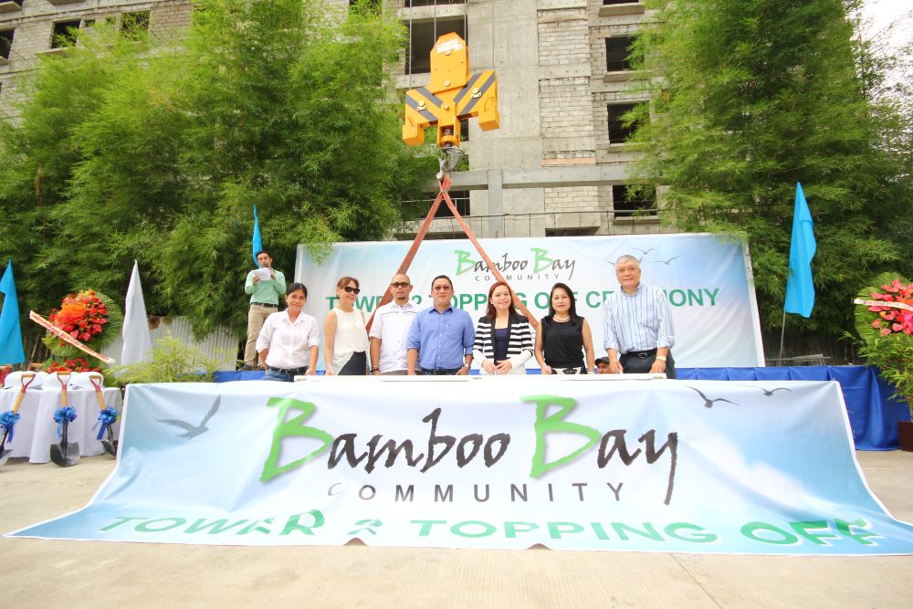 Contempo Tops Off Second Tower of Bamboo Bay Community